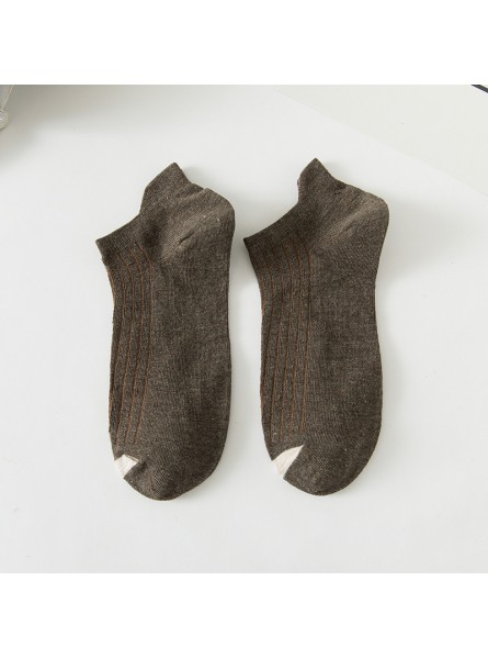 Men Simple Solid Color Shallow Mouth Invisible Boat Socks